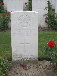 Strand Military Cemetery - Storrar, Kenneth Clark