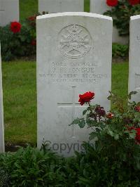 Strand Military Cemetery - Tongue, J B