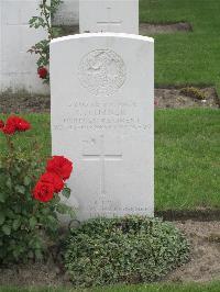 Strand Military Cemetery - Turner, Cecil