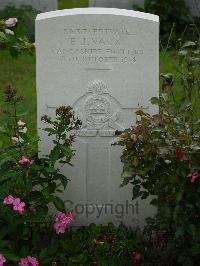 Strand Military Cemetery - Vaux, E J
