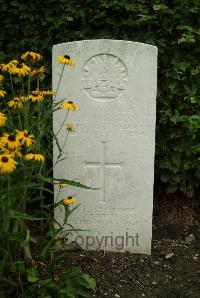 Strand Military Cemetery - Watson, Thomas Edward