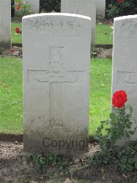 Strand Military Cemetery - Weldon, W J