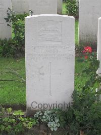 Strand Military Cemetery - West, F