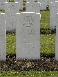 Strand Military Cemetery - Westrup, Oswald David