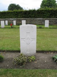 Dickebusch Old Military Cemetery - Burns, J