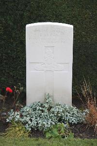 Halle Communal Cemetery - Allen, F