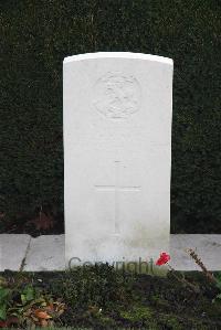 Halle Communal Cemetery - Clarke, G E