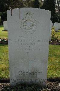 Heverlee War Cemetery - Archibald, William Alexander McLean