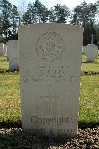 Heverlee War Cemetery - Earey, Clifford William