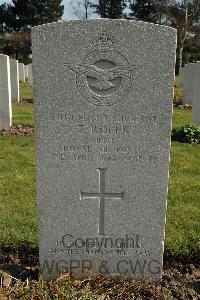 Heverlee War Cemetery - Roper, Thomas