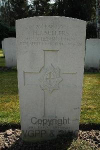 Heverlee War Cemetery - Sellars, Harry Joseph