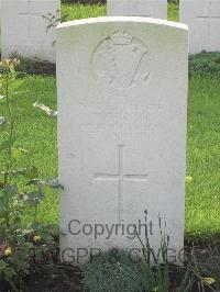 Irish House Cemetery - Brough, W