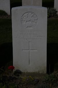 Tyne Cot Cemetery - Little, H J