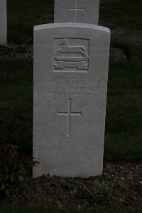 Tyne Cot Cemetery - White, W