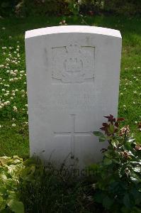 Dozinghem Military Cemetery - Ablitt, Harold William