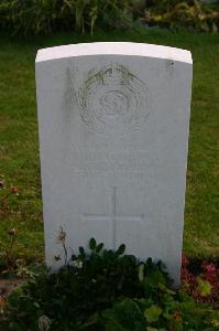 Dozinghem Military Cemetery - Blackman, H