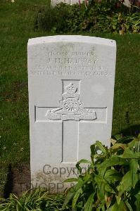 Dozinghem Military Cemetery - Hanway, James Henry