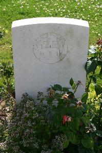 Dozinghem Military Cemetery - Lindsell, George