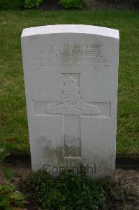 Dozinghem Military Cemetery - Mitchell, Arthur Cleveland