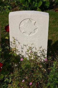 Dozinghem Military Cemetery - Moloney, Martin