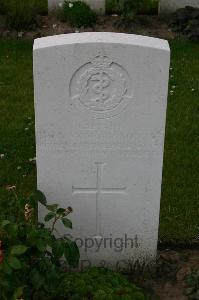 Dozinghem Military Cemetery - Morrison, William