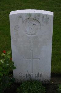 Dozinghem Military Cemetery - Mulligan, Thomas