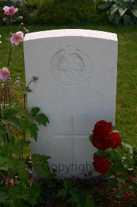 Dozinghem Military Cemetery - Neild, A