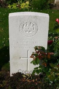 Dozinghem Military Cemetery - Neville, Frank Septimus