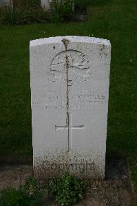 Dozinghem Military Cemetery - Nicholle, Edward H.