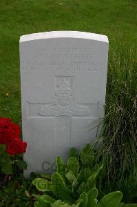 Dozinghem Military Cemetery - Norris, Edward George Cable