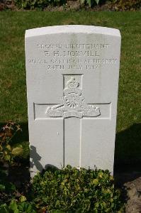 Dozinghem Military Cemetery - Norvill, Frederick Henry