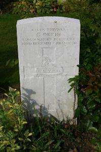 Dozinghem Military Cemetery - Orpin, G
