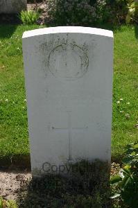 Dozinghem Military Cemetery - Osborne, P