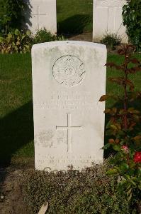 Dozinghem Military Cemetery - Palmer, E