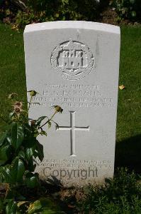 Dozinghem Military Cemetery - Parsons, Henry George