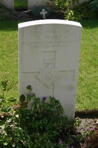 Dozinghem Military Cemetery - Payne, E