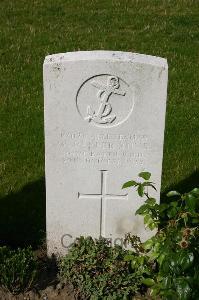 Dozinghem Military Cemetery - Pepper, William