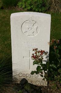 Dozinghem Military Cemetery - Polley, G E
