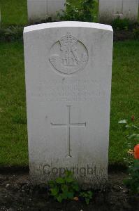 Dozinghem Military Cemetery - Porter, S