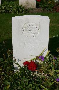 Dozinghem Military Cemetery - Portman, C