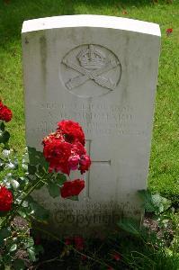 Dozinghem Military Cemetery - Prichard, Arthur Douglas