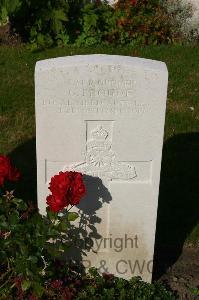 Dozinghem Military Cemetery - Proude, G