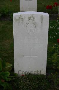 Dozinghem Military Cemetery - Pruden, C F