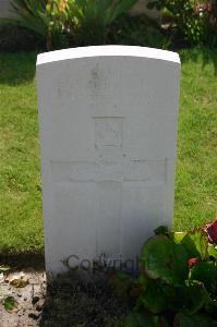 Dozinghem Military Cemetery - Purcell, B