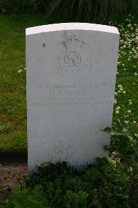 Dozinghem Military Cemetery - Queen, Herbert Carlton