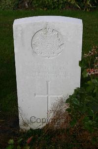 Dozinghem Military Cemetery - Quinlan, J