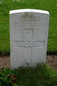 Dozinghem Military Cemetery - Radford, W