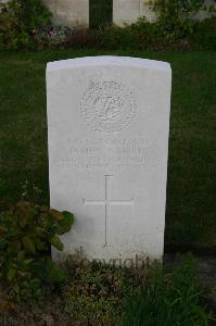 Dozinghem Military Cemetery - Rankin, James