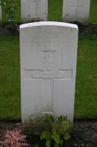 Dozinghem Military Cemetery - Richardson, J