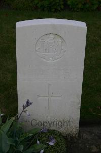 Dozinghem Military Cemetery - Ritchie, William Lancelot